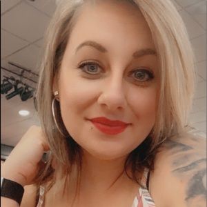 Meet your Posher, Keisha